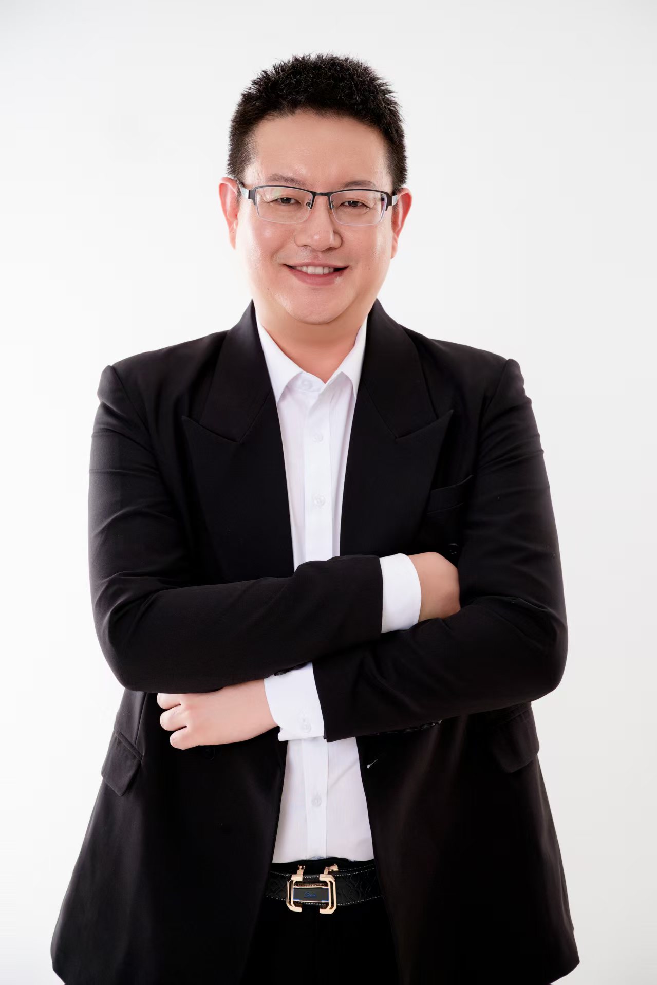 重磅加盟|聆康听力集团引入外企顶尖经营人才,赋能国产听力产业加速替代(图1) 微信图片_20260512151028_2889_2142.jpg