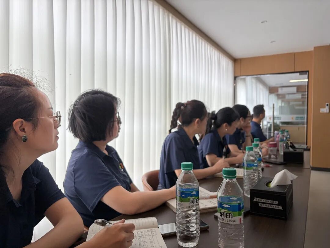 凝心聚力再出发 提质增效谱新篇 | 2026年听觉有道助听器连锁年中运营管理会议圆满召开(图2) 2.jpg